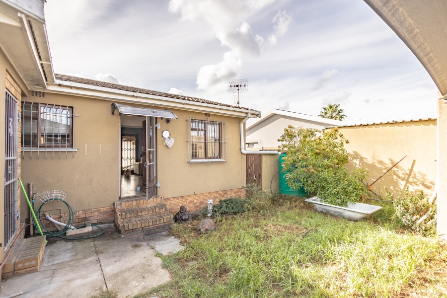 3 Bedroom Property for Sale in Windsor Park Western Cape